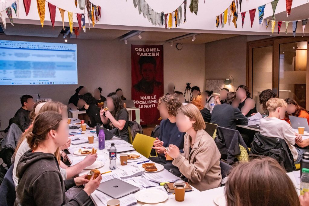 [Francia] Crónica del Congreso de reconstitución de la Juventud Comunista, nº2