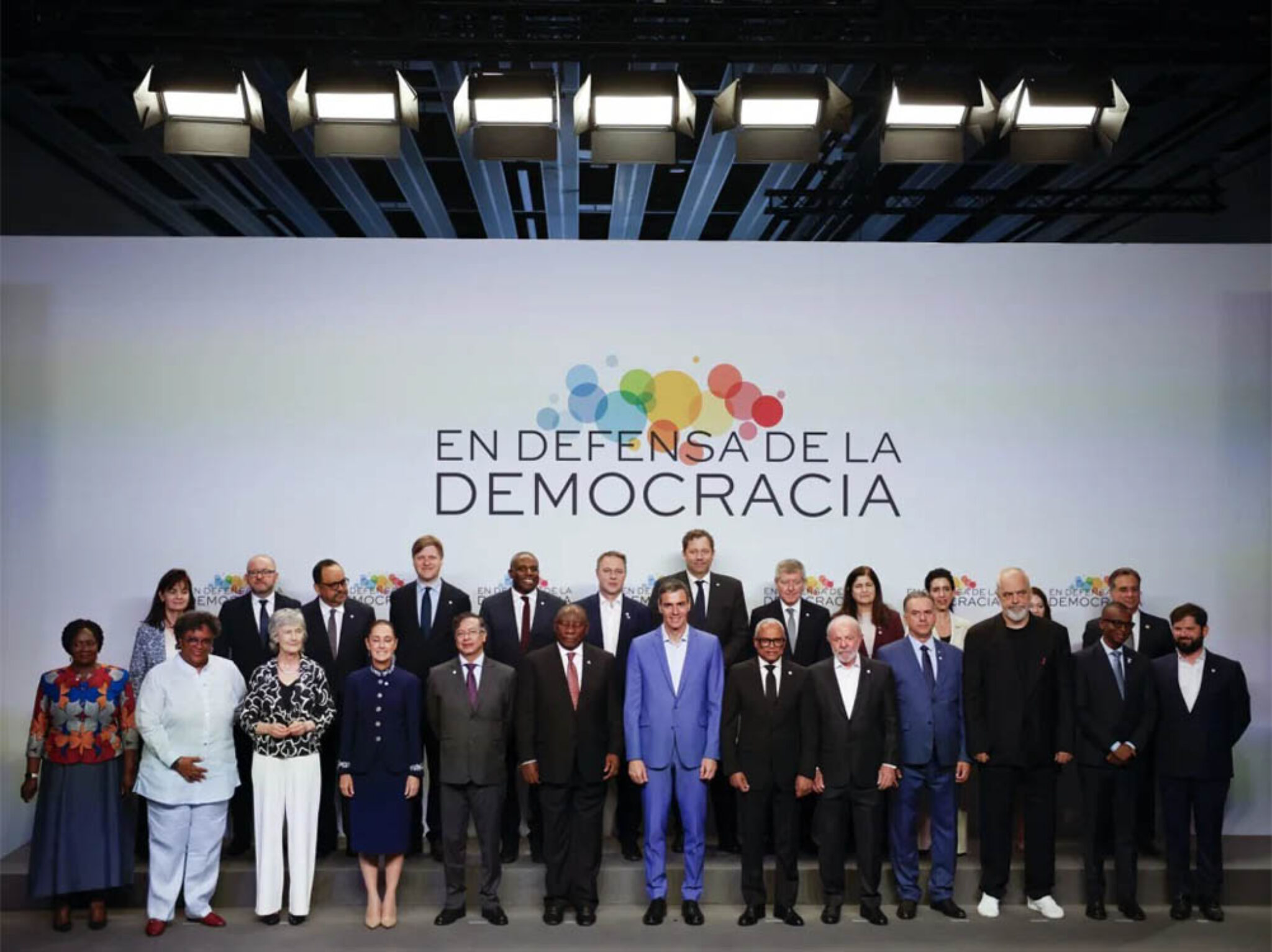 [Análisis] Cumbre de lacayos y asesinos propiciado por el imperialismo español