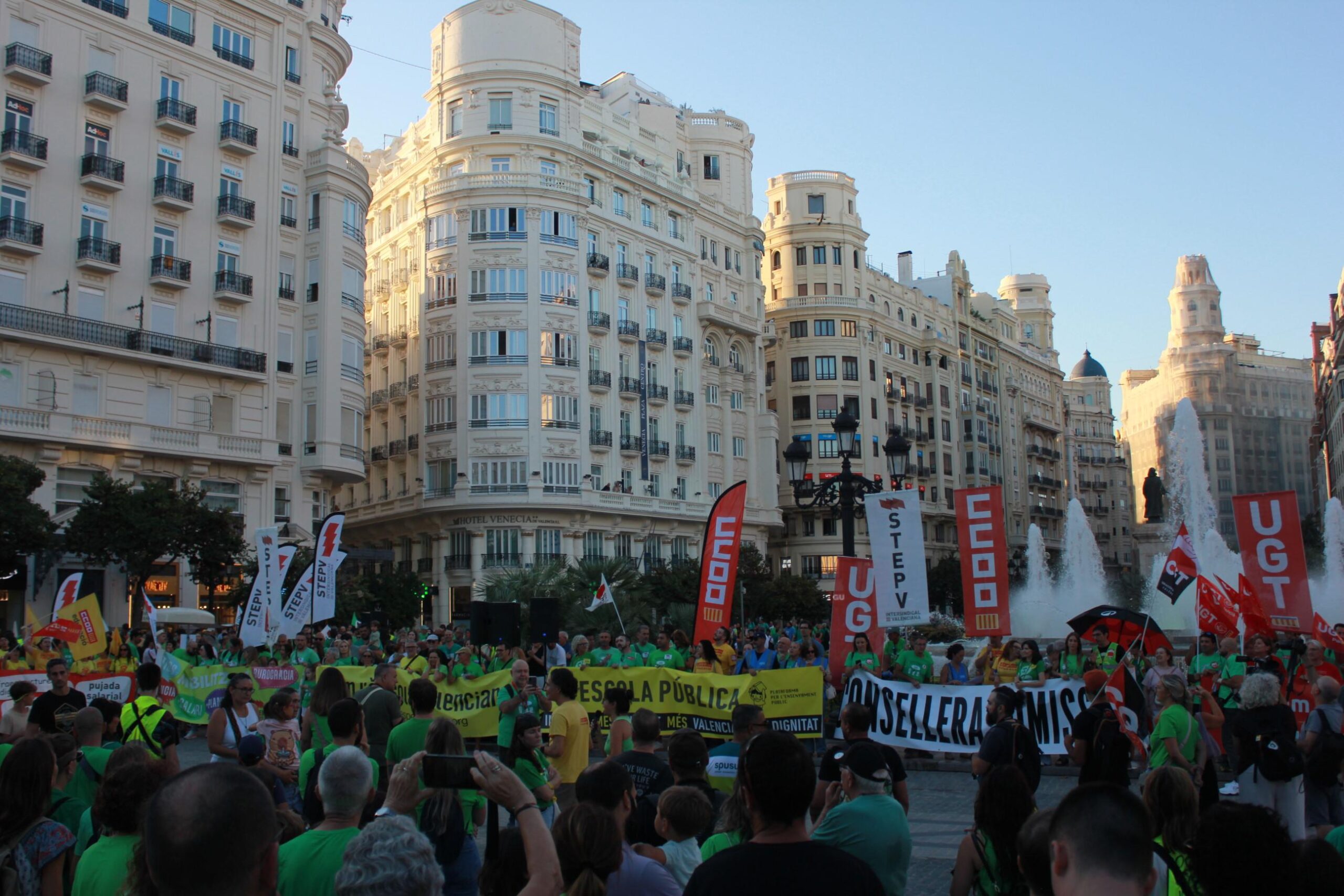 Se reanudan las luchas educativas en País Valencià y Catalunya